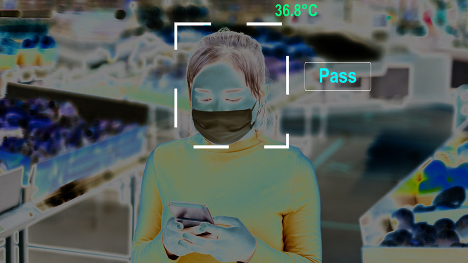 thermal scan of retail shopper wearing mask